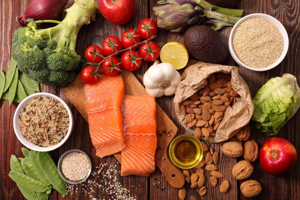Chia sẻ cách kiềm dầu hiệu quả cho làn da nhờn mụn.